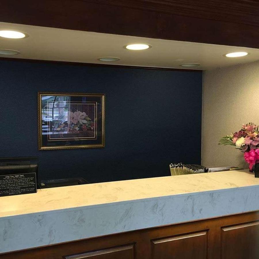 Astoria Hotel Danville West Ngoại thất bức ảnh